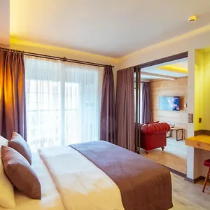Aparthotel S3 King **